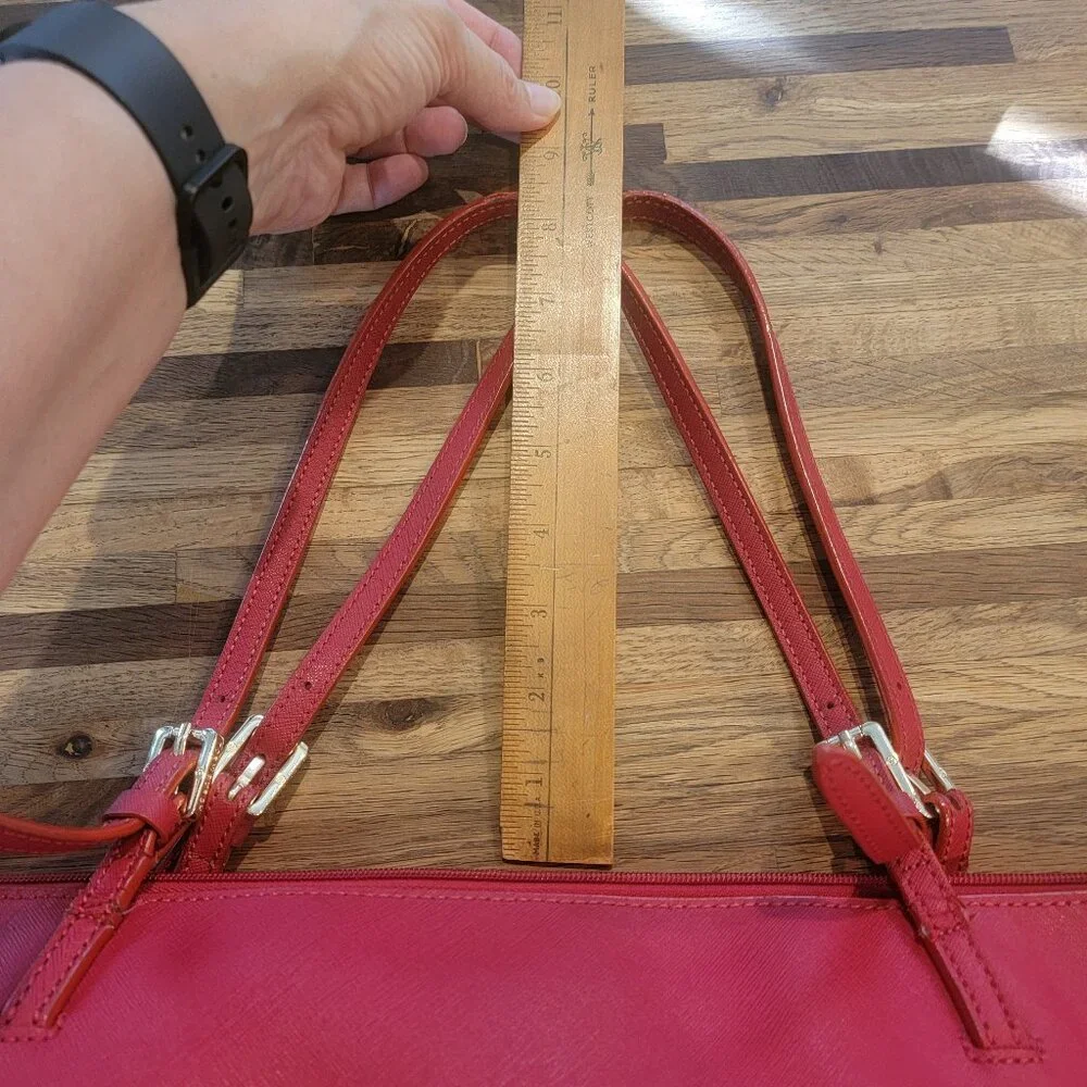 Tory Burch York Buckle Tote - Red Saffiano Leather